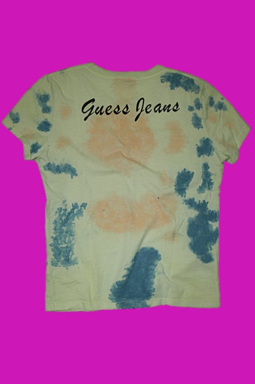 triko Guess Jeans - Kliknutm na obrzek zavete